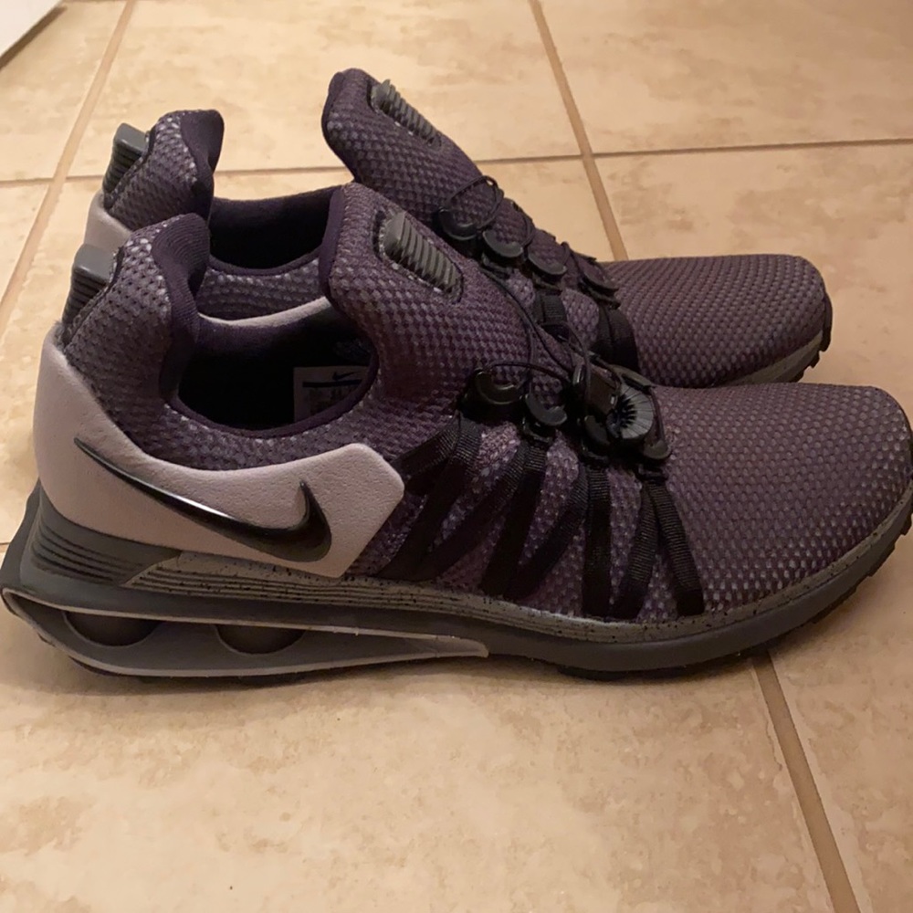 Men’s Nike Shox